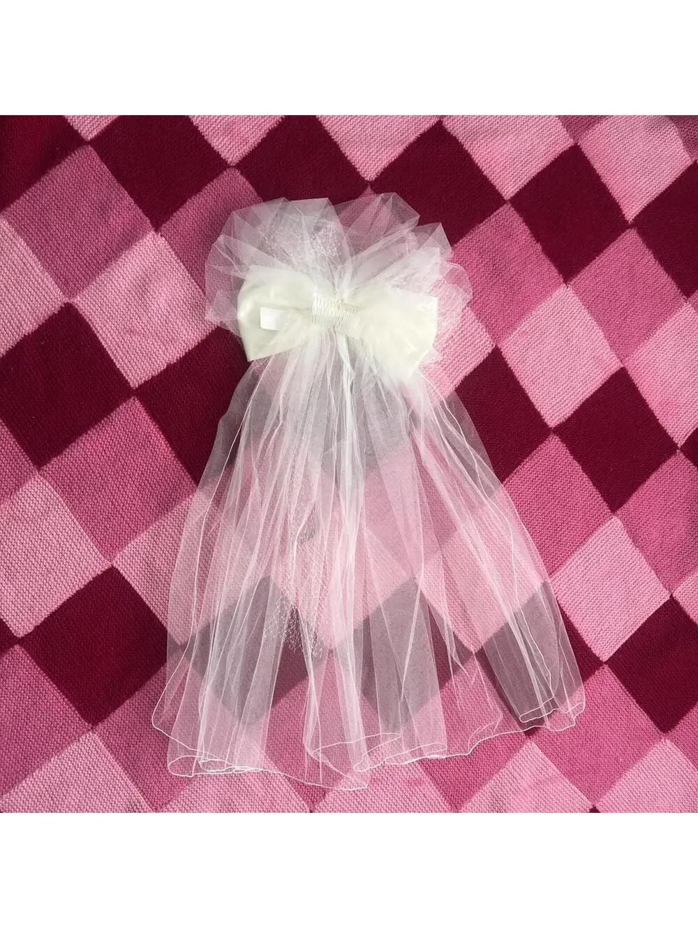 vintage bridal white bow tulle veil clip